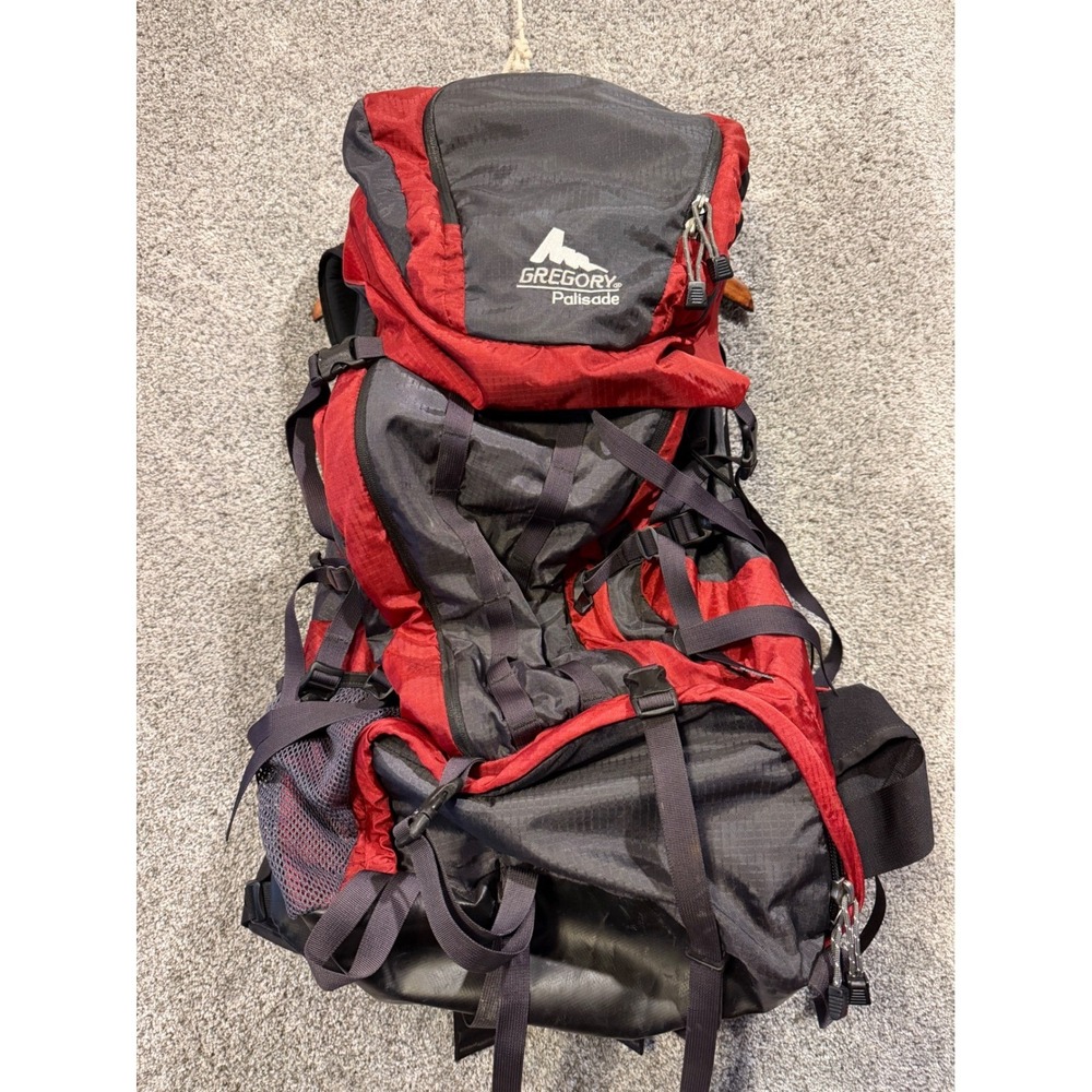 Gregory Backpacking Pack Mens M Red Palisade Internal Frame Technical Hiking Bag